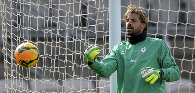 [NBA]湖人准绝杀太阳 詹姆斯赢下“恩怨局”