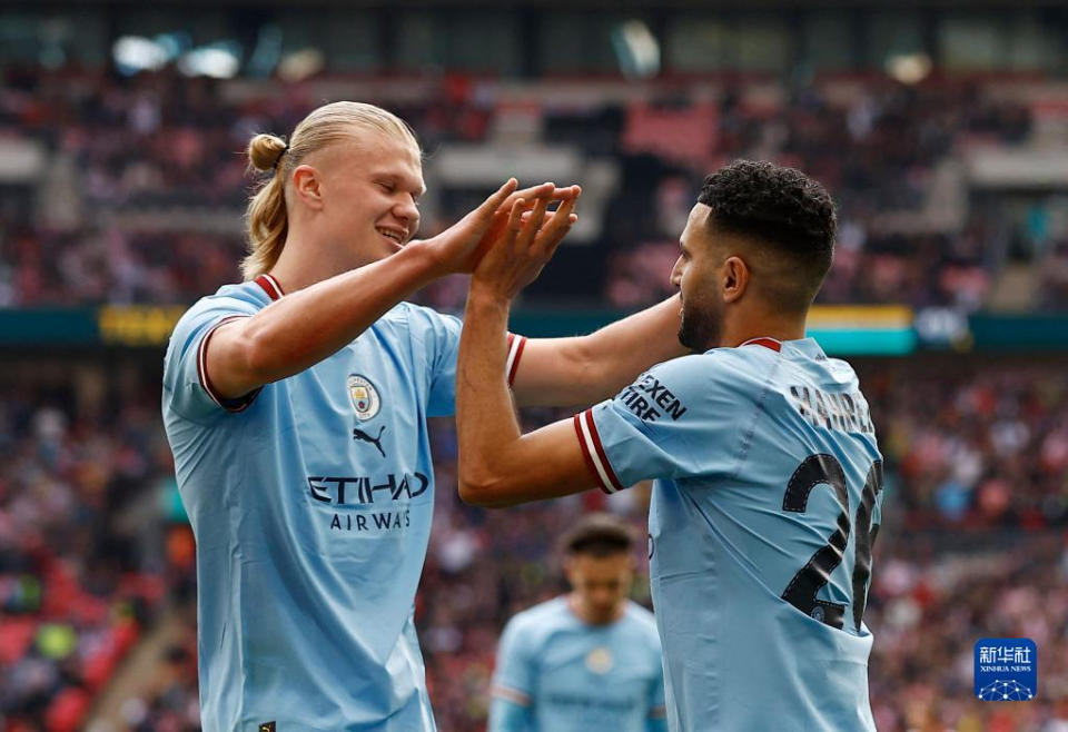 泰伦卢终于开窍！发布会爆赞年轻球员攻守，后续多用用扩大轮换！