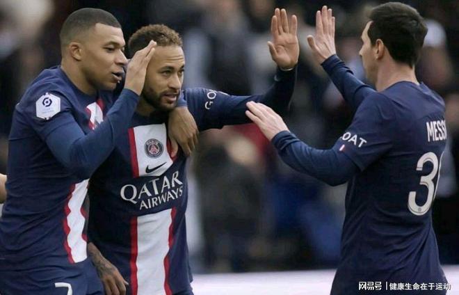 7分落后到109-103！詹姆斯率湖人逆转鹈鹕，后者连败纪录增至8场