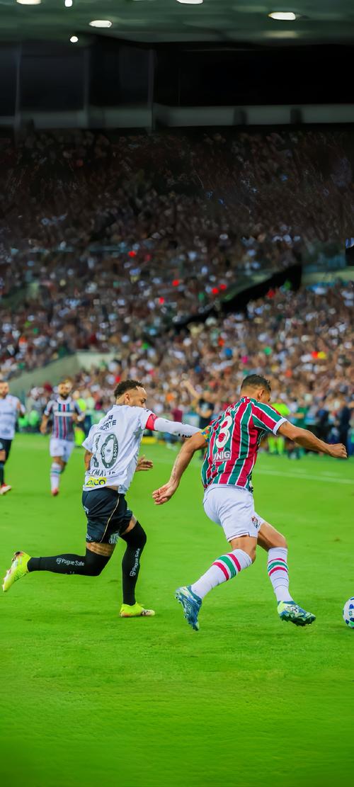 网友热议两大赛区，faker是LCK的门面，能代表LPL的选手是谁？