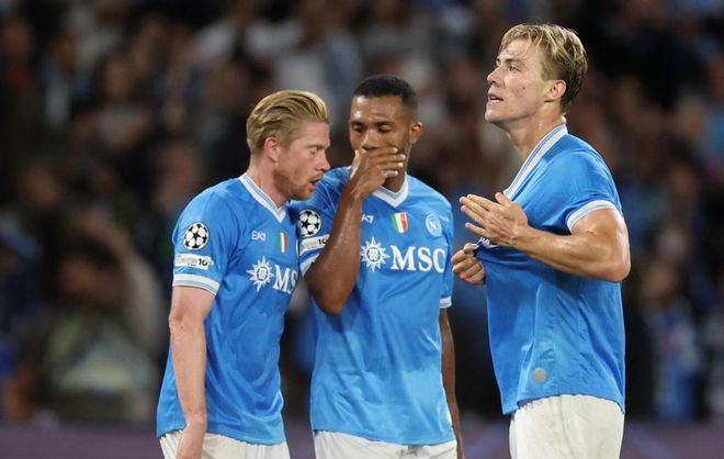 旭旭宝宝喜提三次专用能否圆梦神器？表弟偷袭风少遭飞镖反杀